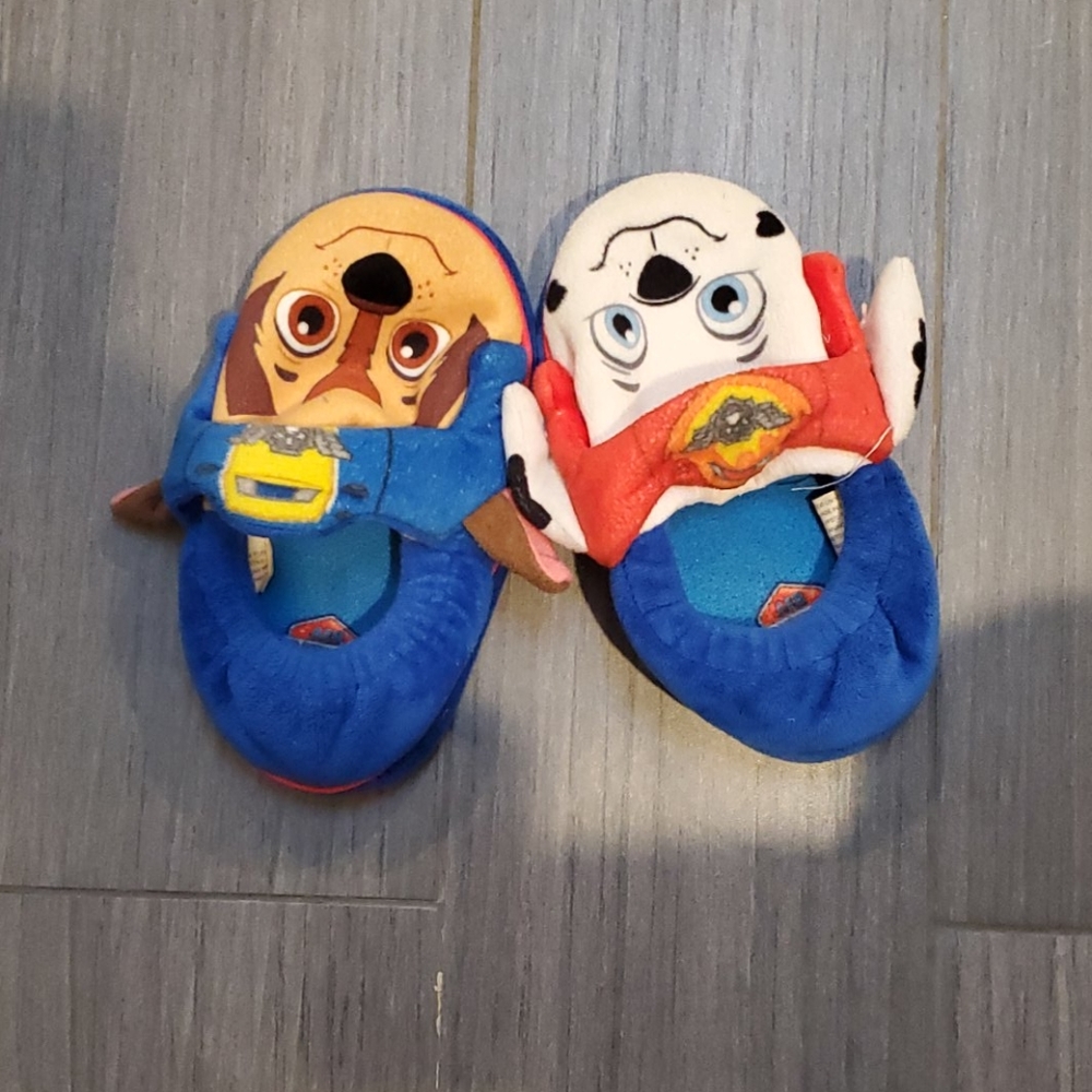 Toddler Paw Patrol slippers size L 9/10